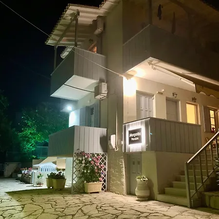 Pansion Margarita * Áyios Nikítas